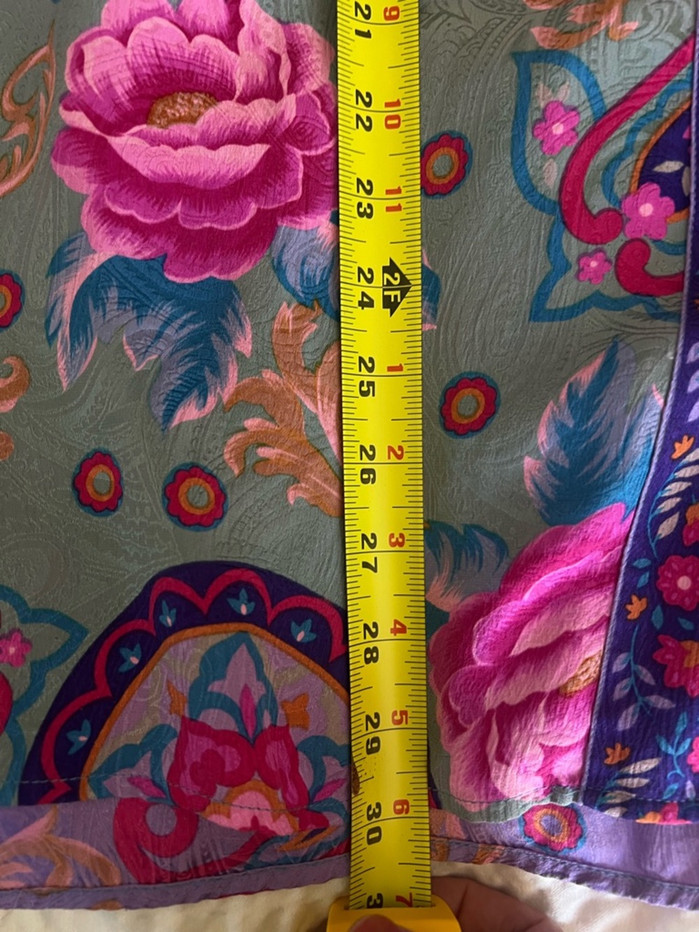 Bob Mackie Wearable Art Silk Blouse Large Purple Paisley Floral Button Front Top - Picture 10 of 10